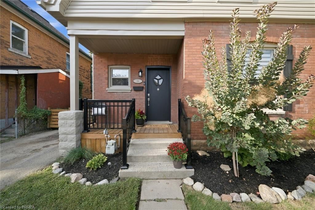 14 Allenby Avenue — photo 5