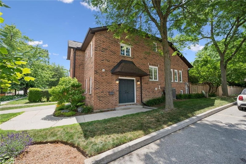 1 - 64 Allen Street W