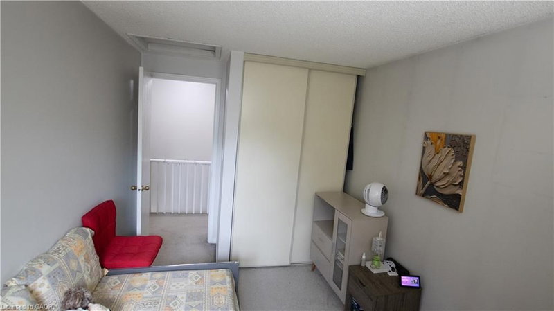 54 - 461 Beechwood Place