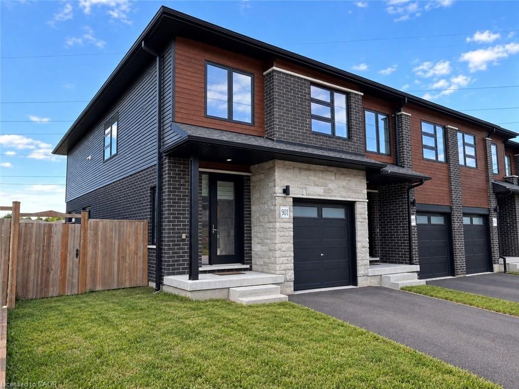 901 Robert Ferrie Drive, Kitchener, view 2