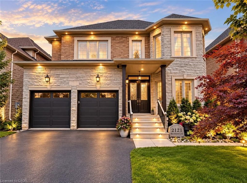 2121 Blackforest Crescent