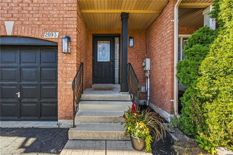 2093 Golden Orchard Trail