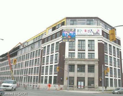 328 - 410 King Street W