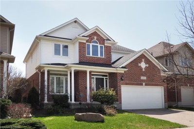 15 Treeview Drive