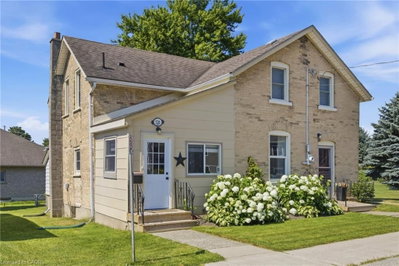 520 Elma Street W
