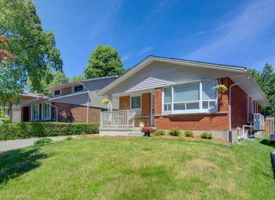 136 Dunsmere Drive