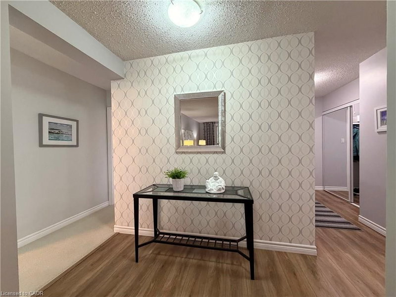 944 Caledonian View photo 5