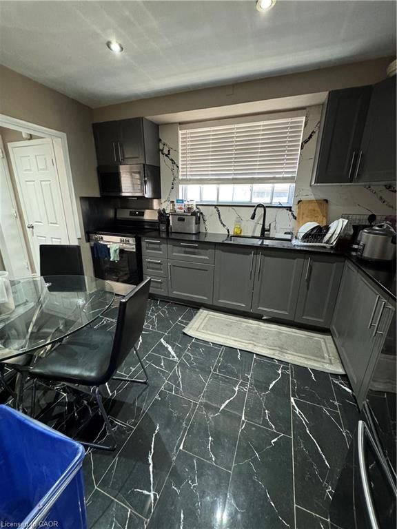 1364 Wilson Avenue, Toronto, view 19