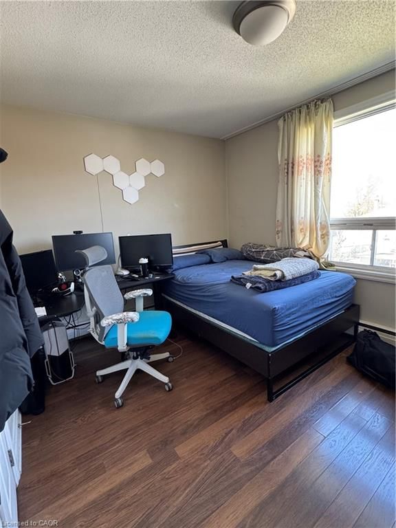 1364 Wilson Avenue, Toronto, view 37