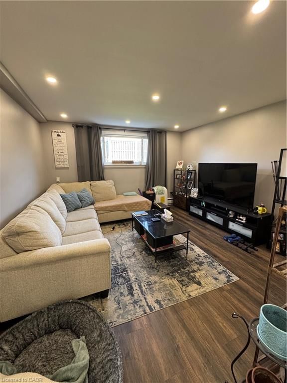 1364 Wilson Avenue, Toronto, view 40