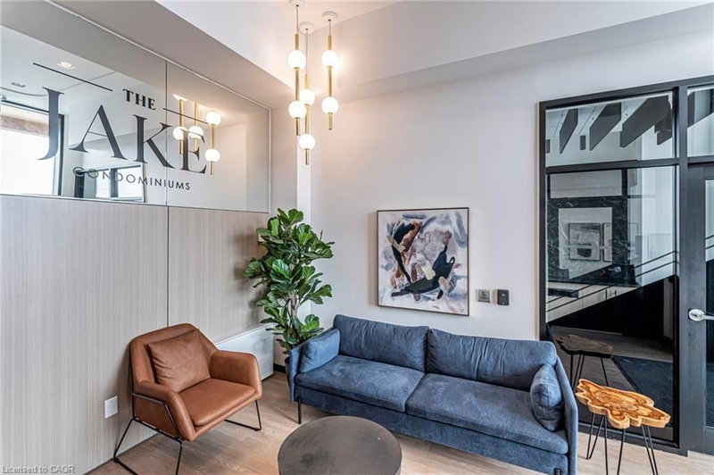 211 - 101 Golden Eagle Road