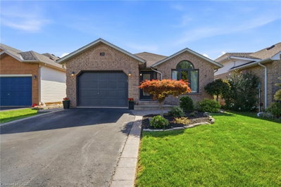 28 Colonial Crescent