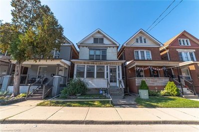 35 Sherman Avenue N