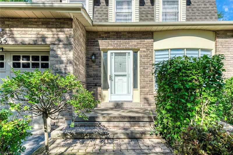 3065 Silverthorn Drive