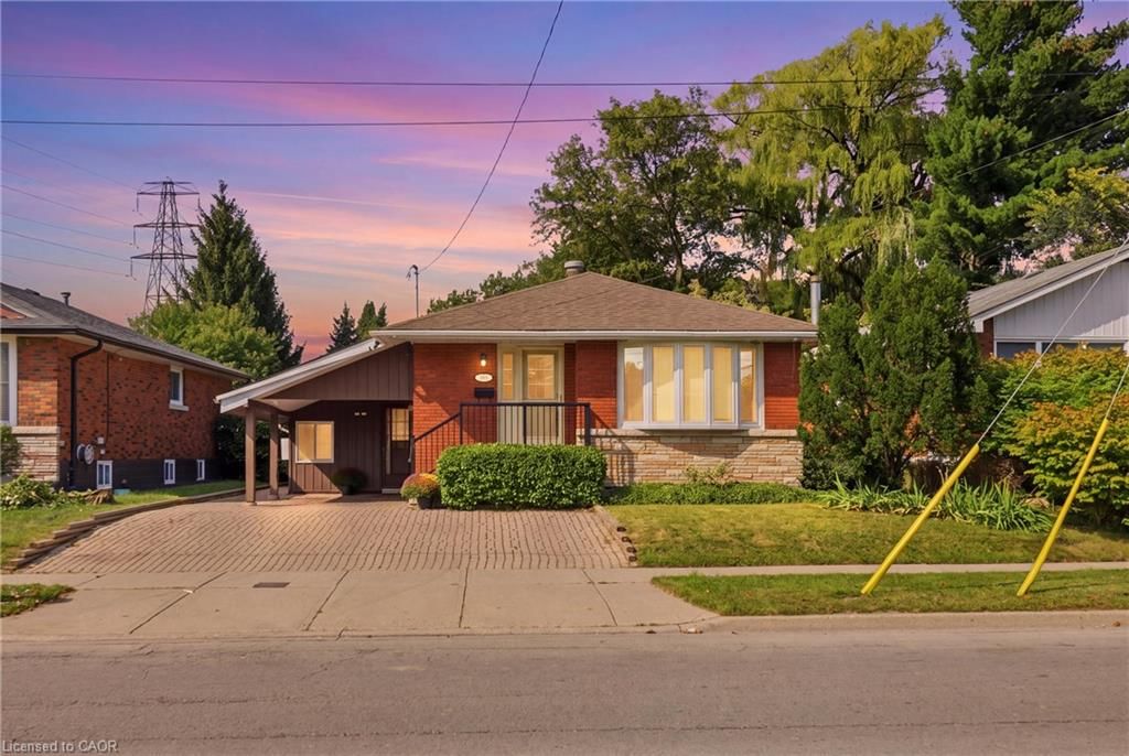 Single Family Residence for sale at 304 Whitney Avenue, Hamilton, ON, L8S 2H2 - Ainslie Wood - MLS: 40861682