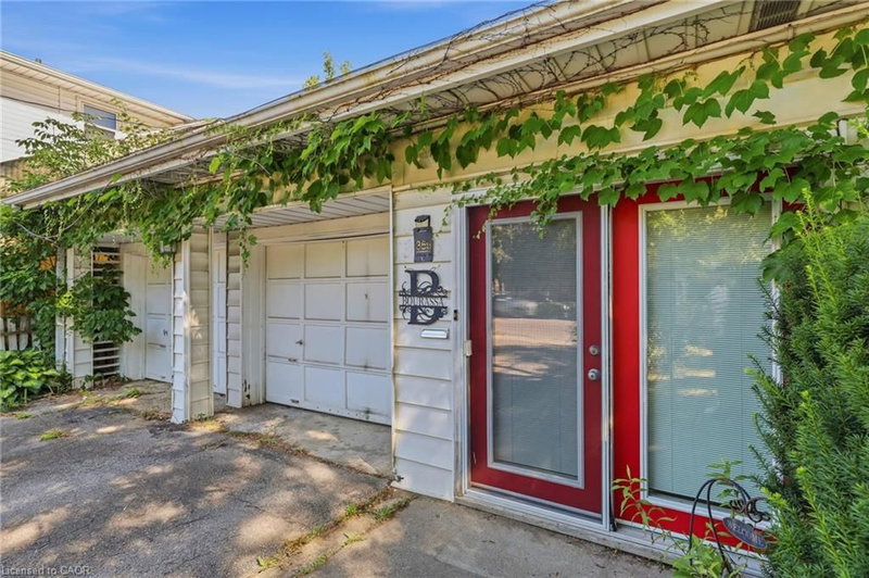 356 Thompson Road