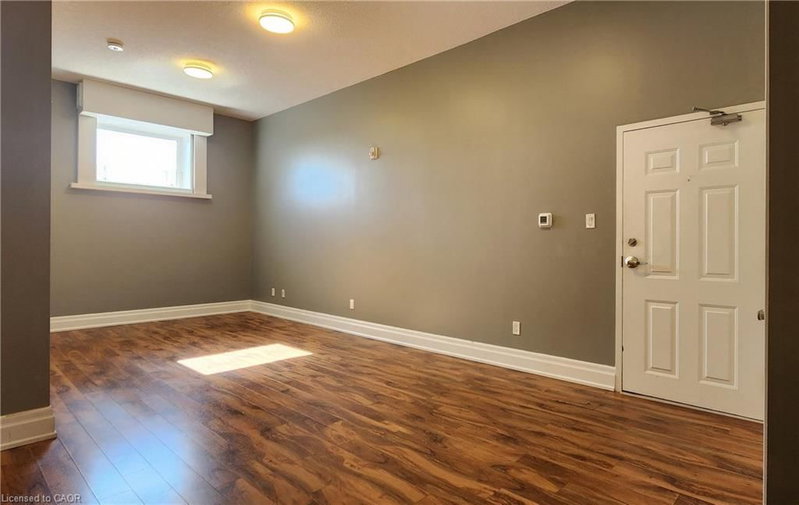 204 - 757 King Street E