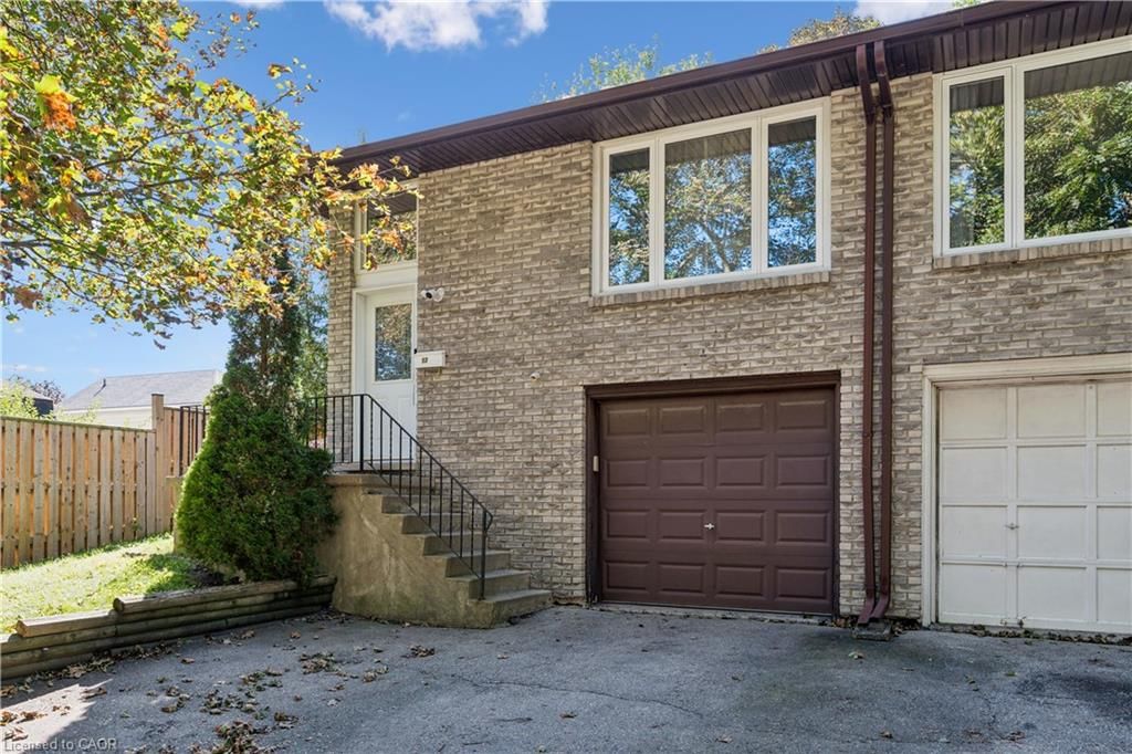 Single Family Residence for sale at 53 Northview Heights Drive, Cambridge, ON, N1R 7A7 - Northview - MLS: 40861725