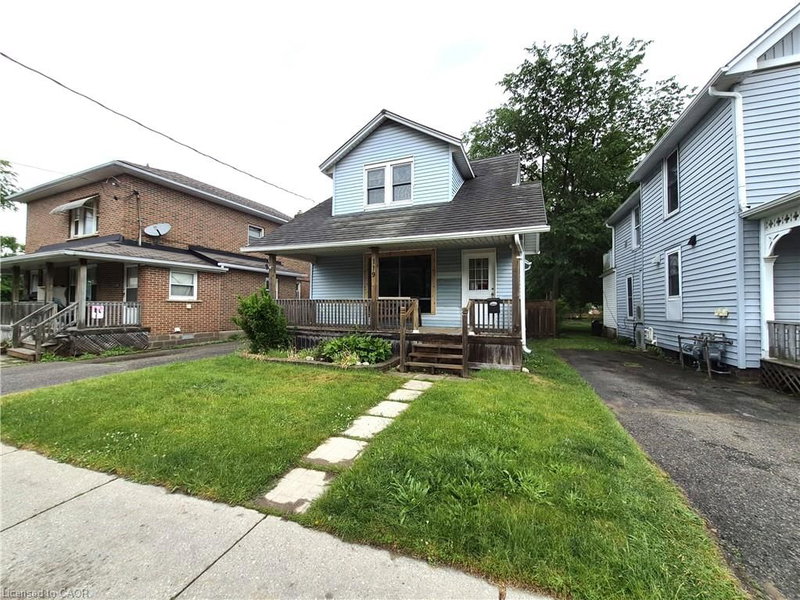 119 Norfolk Street S photo 2