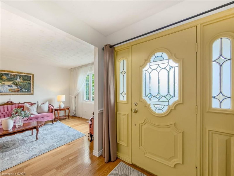 1236 Thorpe Road photo 4