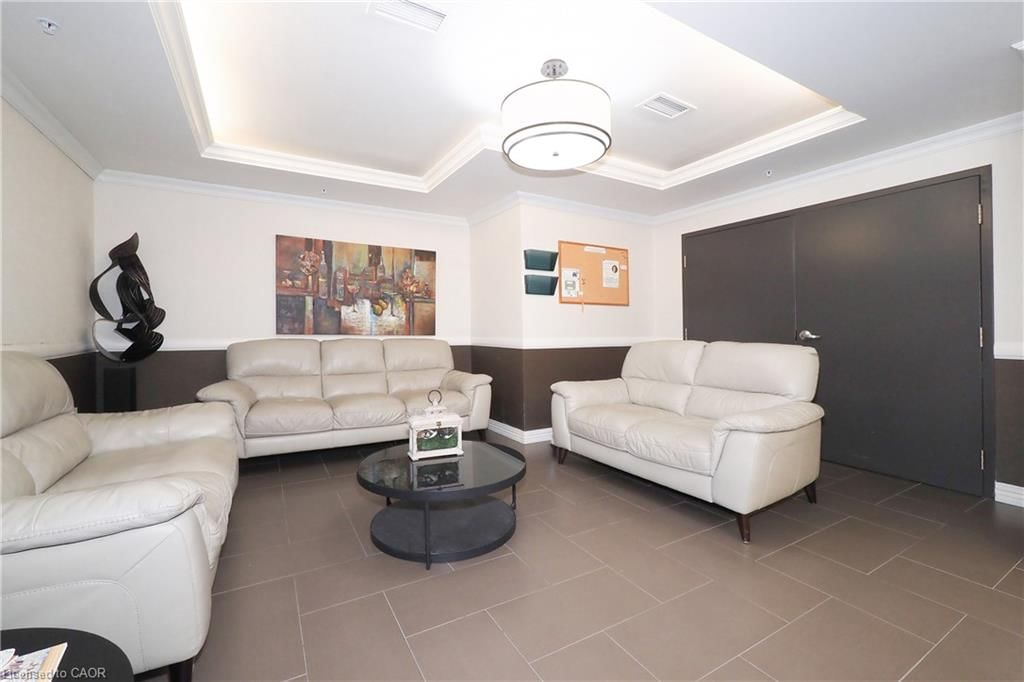 309 - 776 Laurelwood Drive 5