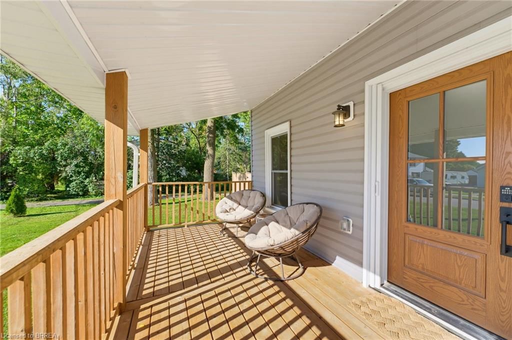 56 Alexander Street — photo 3