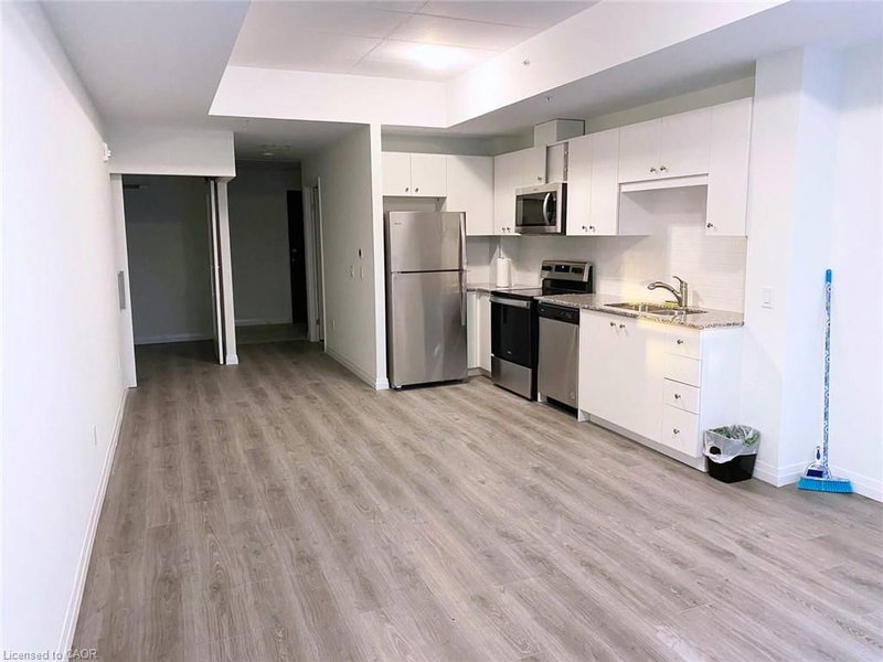 406 - 108 Garment Street