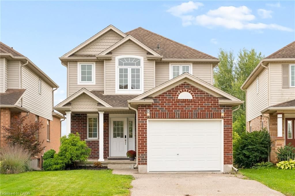 Single Family Residence for sale at 44 Yates Avenue, Cambridge, ON, N1P 0A3 - Branchton Park - MLS: 40861928