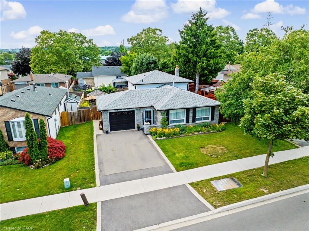 Single Family Residence for sale at 3131 Palmer Drive, Burlington, ON, L7M 1L3 - Palmer - MLS: 40861933