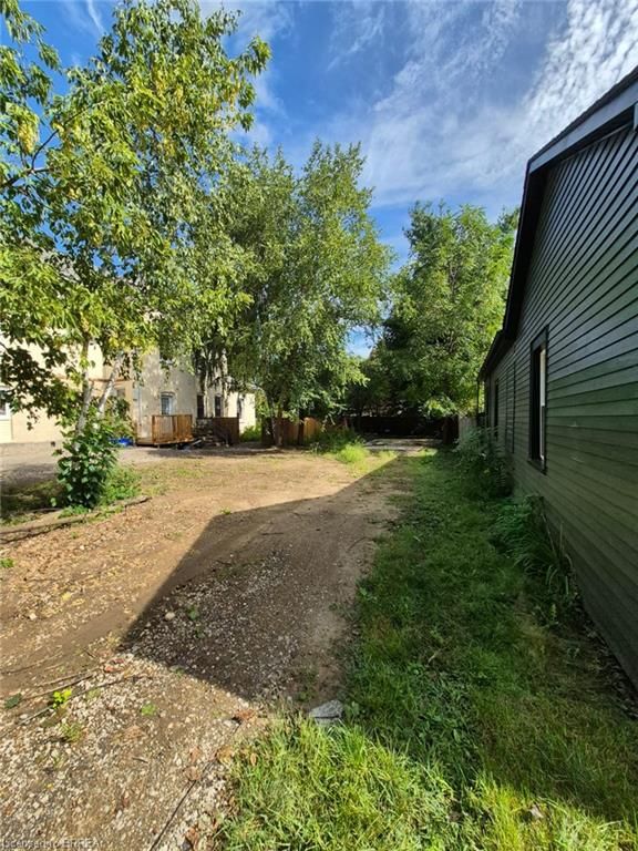 Residential for sale at 51 Pearl Street, Brantford, ON, N3T 3N5 - North Ward - MLS: 40861968
