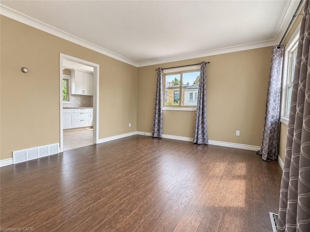 UPPER - 16 Stanley Street 4