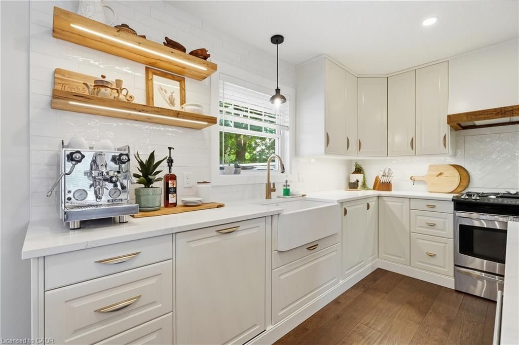 15 Linton Place, Kitchener, view 7