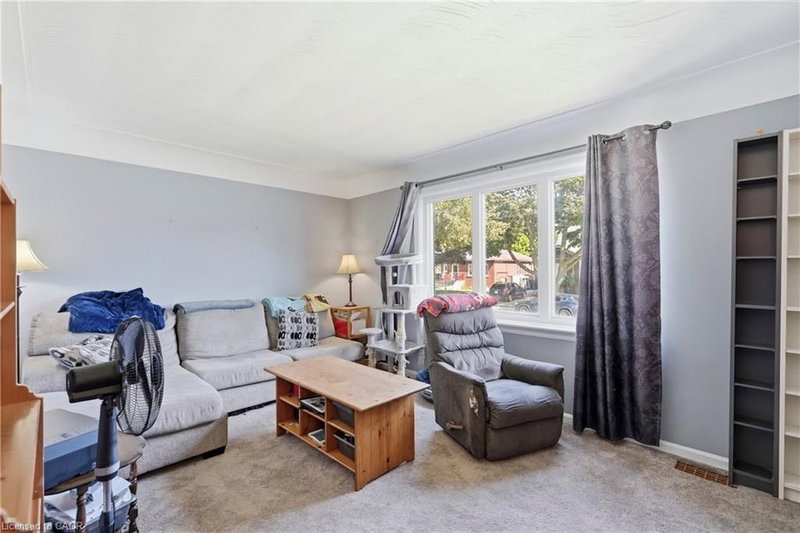 44 Green Meadow Road photo 5