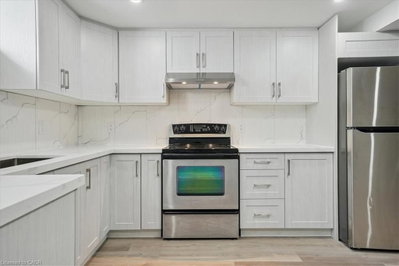 LOWER - 2141 Cleaver Avenue