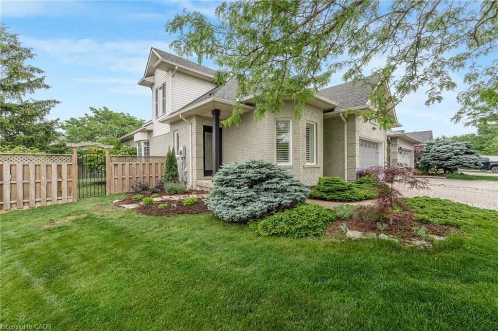 Single Family Residence for sale at 4014 Jarvis Crescent, Burlington, ON, L7M 4K1 - Millcroft - MLS: 40862226