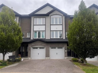 47 - 12 Poplar Drive