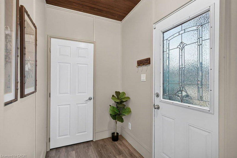 50 Wexford Avenue S photo 3
