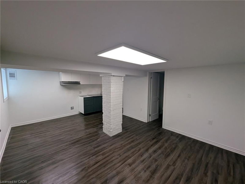 LOWER - 181 Markland Street