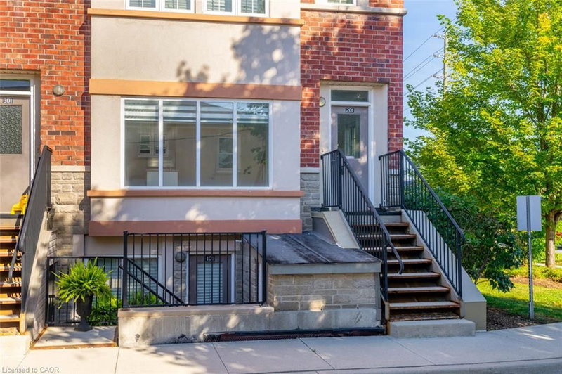 201 - 174 Bronte Street S