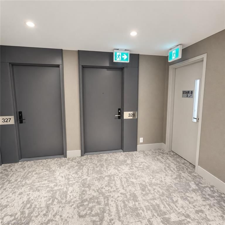 328 - 285 Dufferin Street