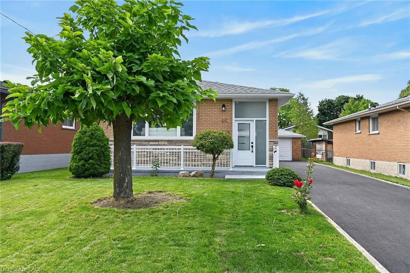 Upper - 40 Purdy Crescent