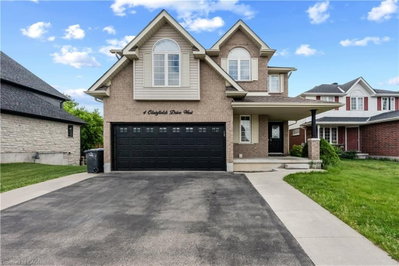 4 Clairfields Drive W