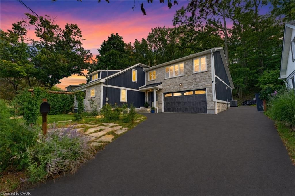Single Family Residence for sale at 15 First Street, Stoney Creek, ON, L8G 1P7 - Battlefield - MLS: 40862421