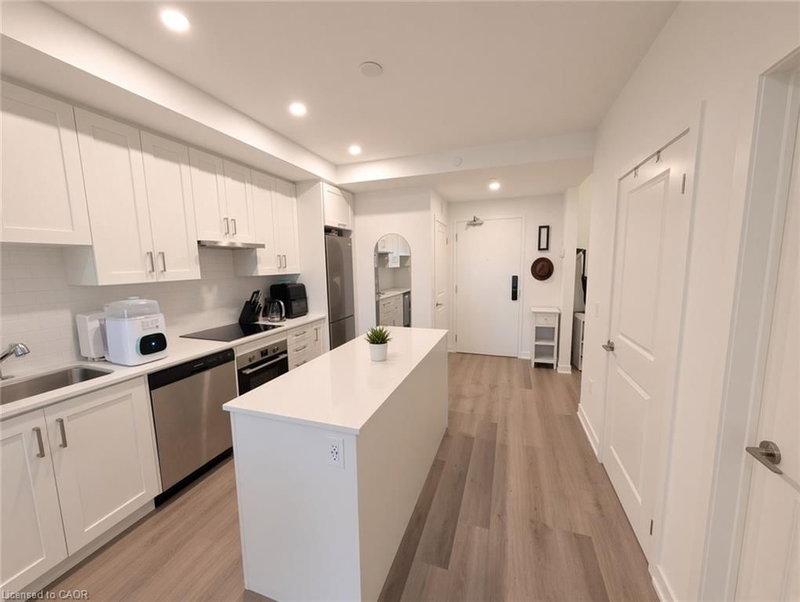 712 - 461 Green Road