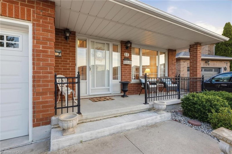 11 Gabriele Court