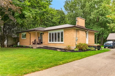 2098 St. John's Road W