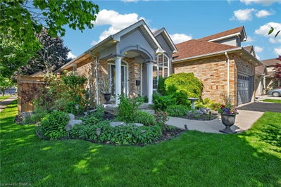 62 Varley Crescent