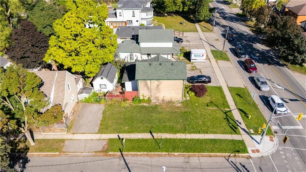 129 Erie Avenue — photo 4