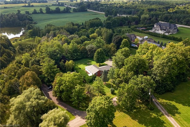 4452 Sideroad 20 Road N photo 3