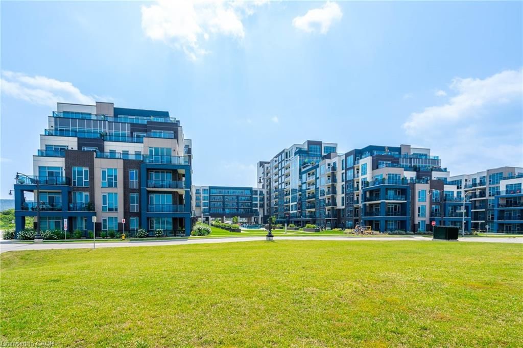 322 - 16 Concord Place, Grimsby 5